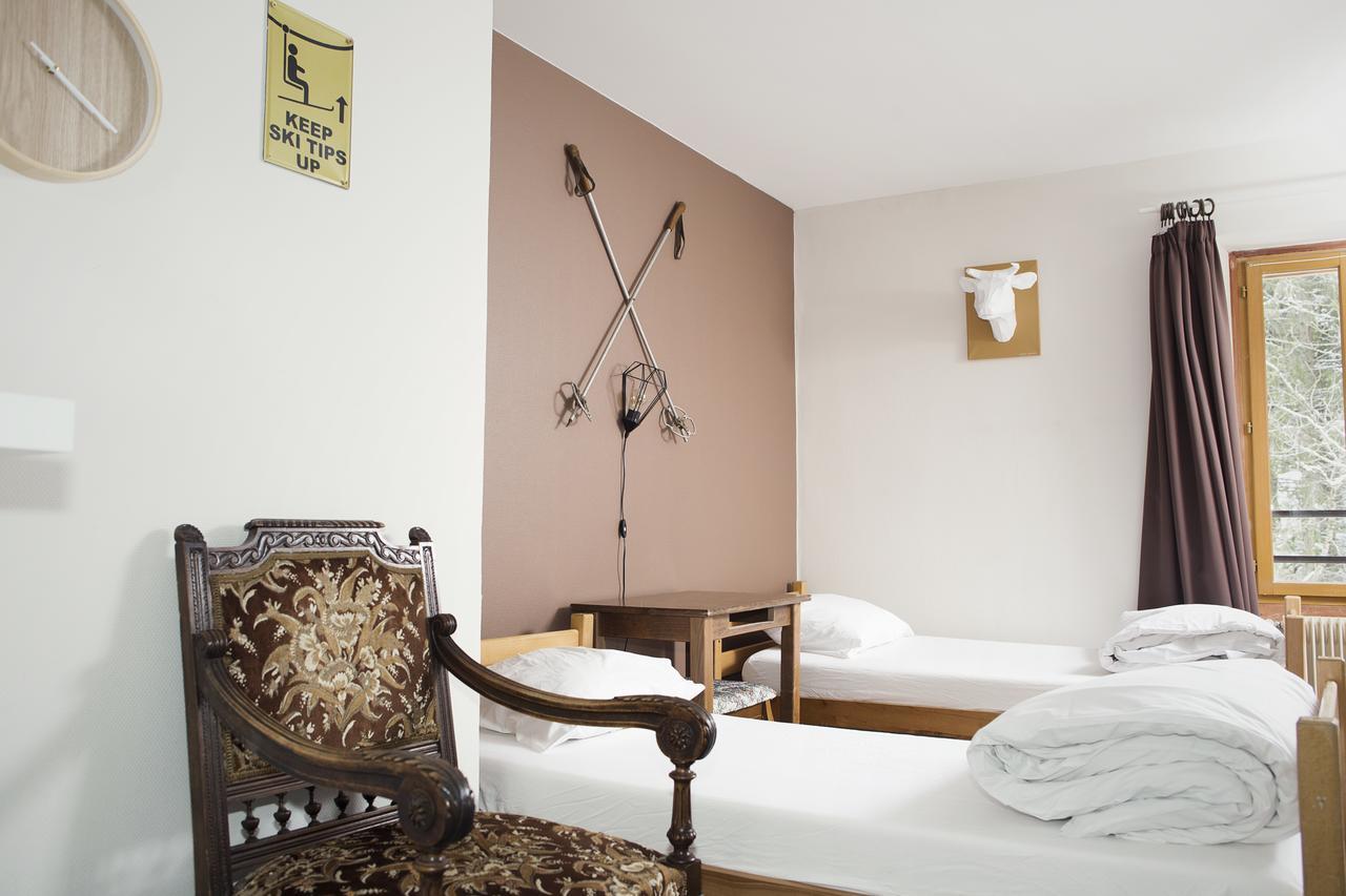 1861 Chatel Hostel Екстериор снимка
